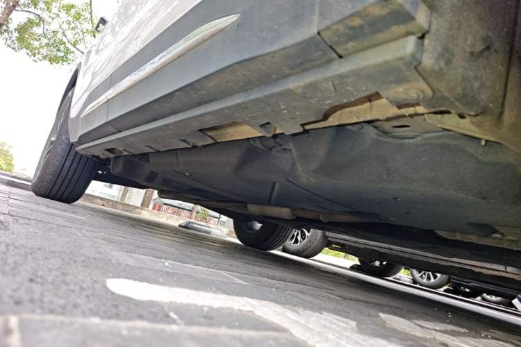 Used Lincoln Nautilus 2023 2.0T Four-Wheel Drive Luxury Edition Right Side Sill