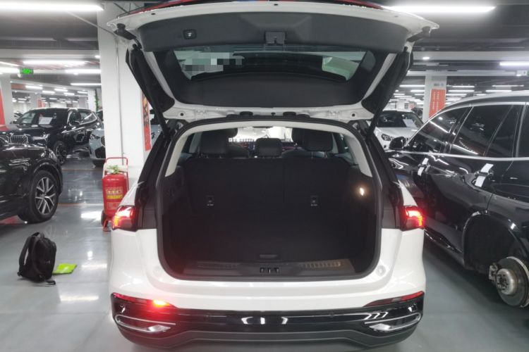Used Lincoln Nautilus 2023 2.0T Four-Wheel Drive Luxury Edition Trunk