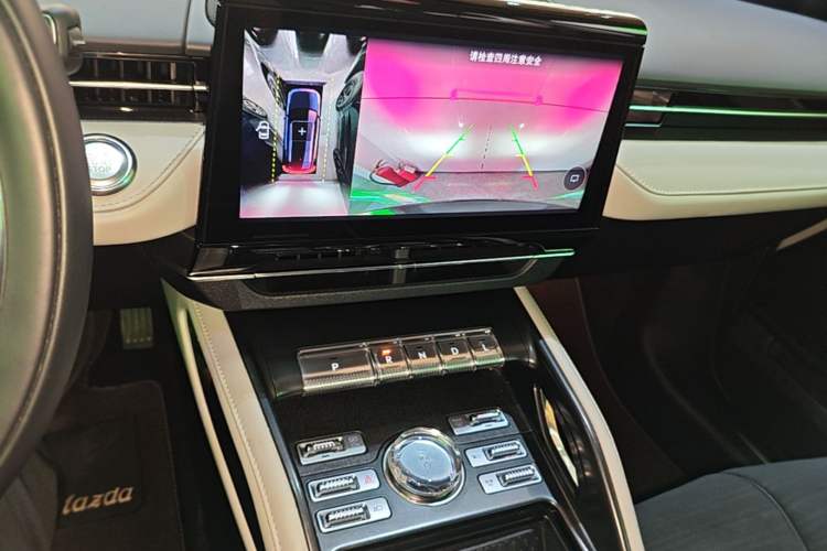 Used Lincoln Nautilus 2025 2.0T All-Wheel-Drive Zunrui Hybrid Version Audio And AC Panel