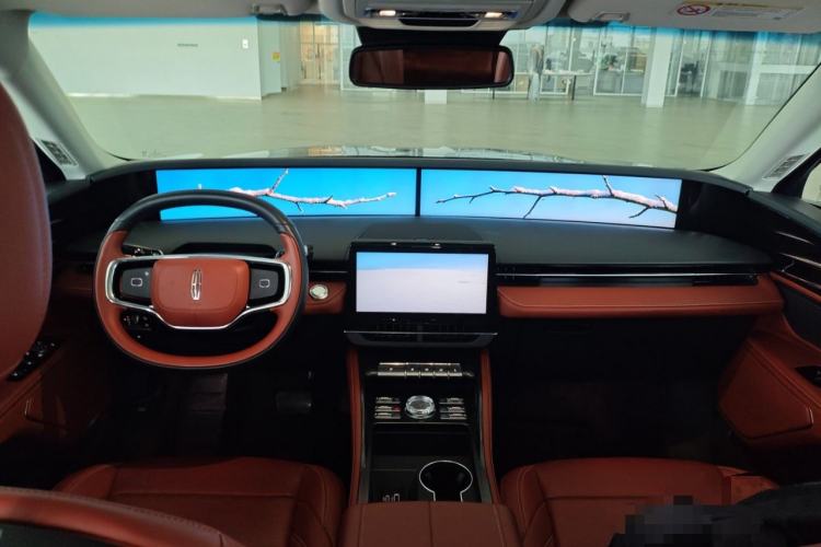 Used Lincoln Nautilus 2025 2.0T All-Wheel-Drive Luxury Hybrid Edition Center Console