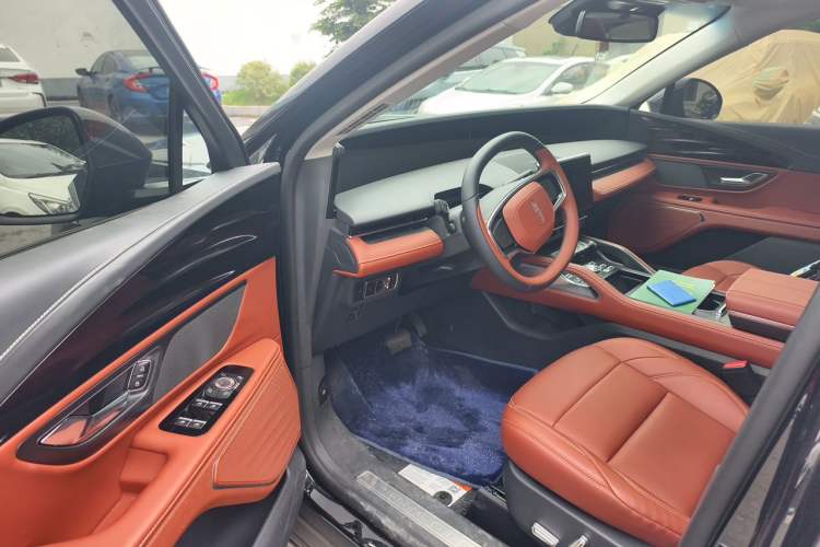 Used Lincoln Nautilus 2025 Model Facelifted 2.0T Four-Wheel Drive Zunyi Edition Driver Seat