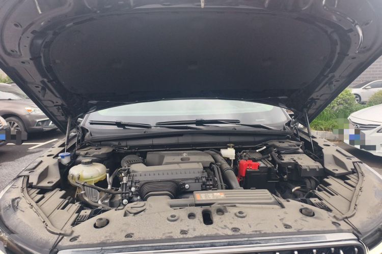 Used Lincoln Nautilus 2025 Model Facelifted 2.0T Four-Wheel Drive Zunyi Edition Engine Bay