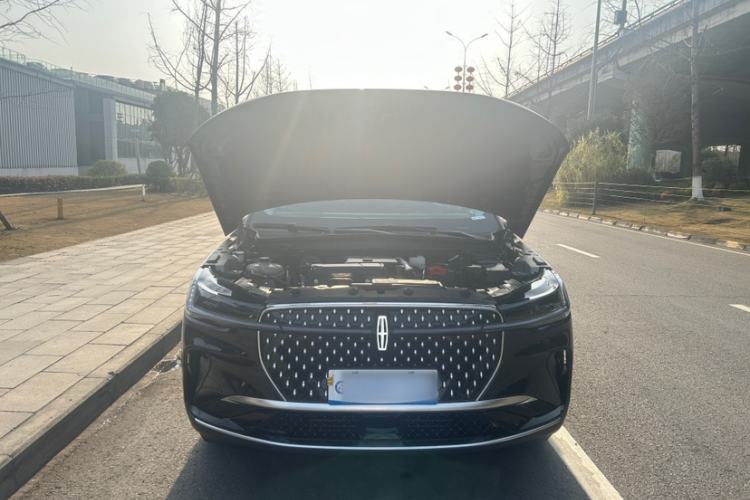 Used Lincoln Nautilus 2025 2.0T All-Wheel-Drive Zunrui Edition Engine Bay