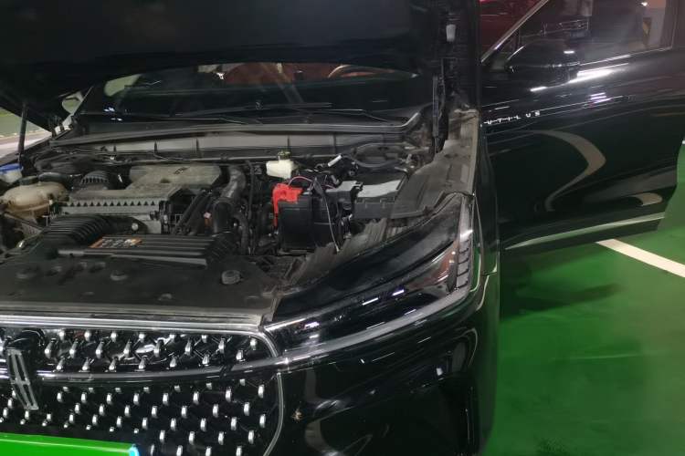 Used Lincoln Nautilus 2025 2.0T All-Wheel-Drive Zunrui Edition Engine Bay Left