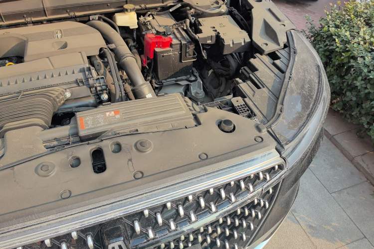 Used Lincoln Nautilus 2025 2.0T All-Wheel-Drive Zunrui Edition Engine Bay Left