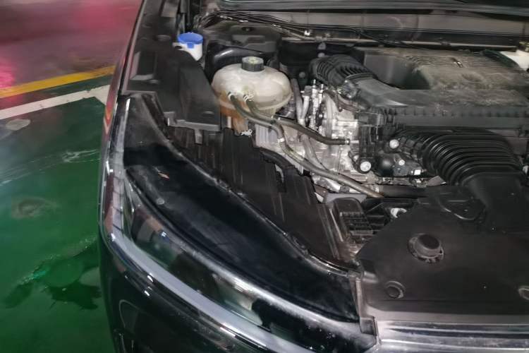 Used Lincoln Nautilus 2025 2.0T All-Wheel-Drive Zunrui Edition Engine Bay Right