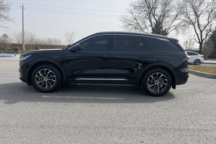 Used Lincoln Nautilus 2025 2.0T Four-Wheel Drive Luxury Edition Exterior 5