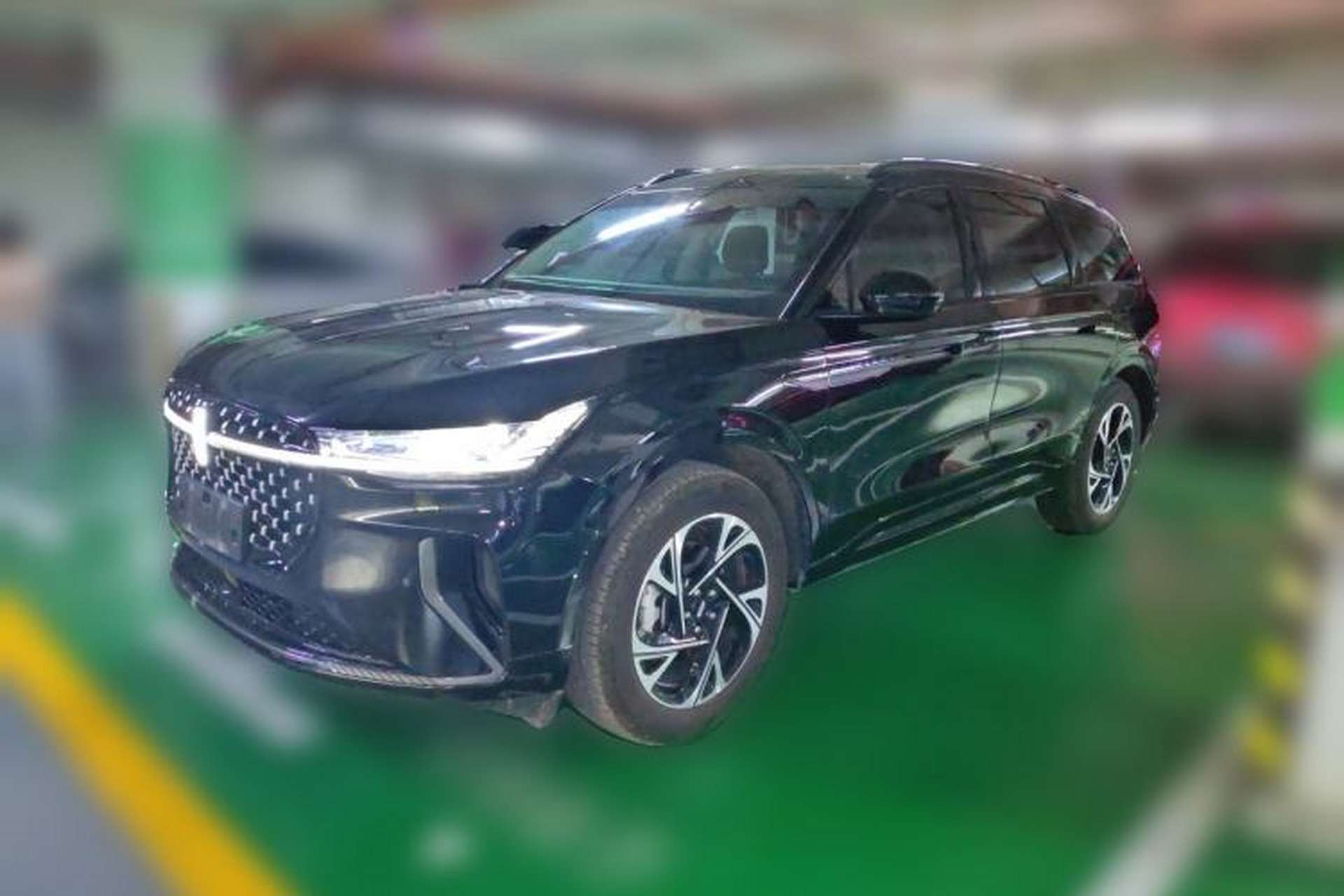 Used Lincoln Nautilus 2025 Model, Facelifted 2.0T Four-Wheel-Drive Zunyi Hybrid Version Front Left 45 Deg
