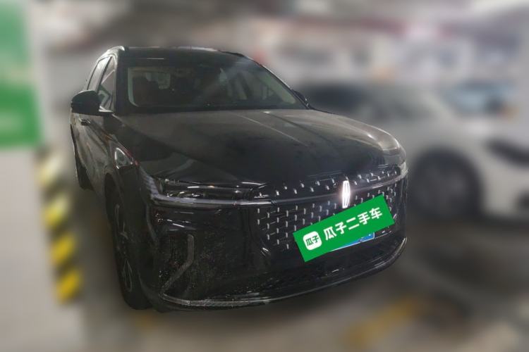 Used Lincoln Nautilus 2025 Model, Facelifted 2.0T Four-Wheel-Drive Zunyi Hybrid Version Front Right 45 Deg
