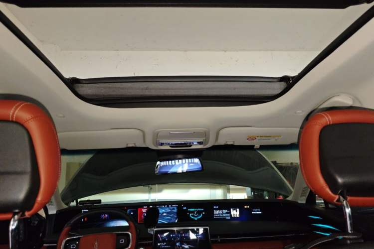 Used Lincoln Nautilus 2025 2.0T Four-Wheel Drive Luxury Edition Headliner
