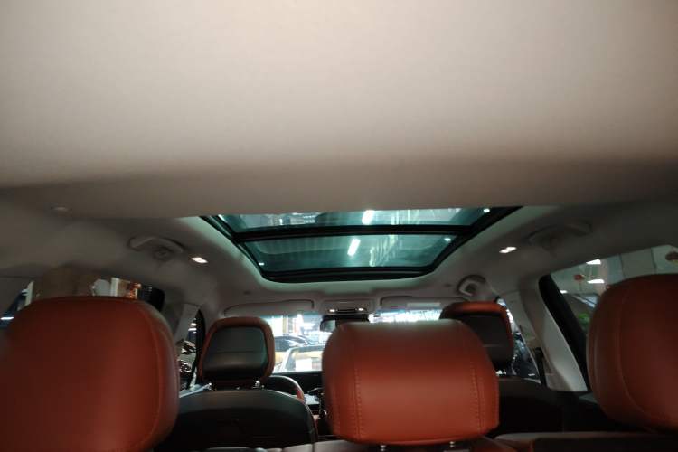 Used Lincoln Nautilus 2025 2.0T Four-Wheel Drive Luxury Edition Headliner