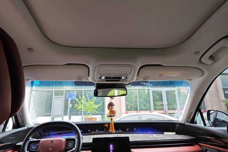 Used Lincoln Nautilus 2025 2.0T All-Wheel-Drive Zunrui Edition Headliner