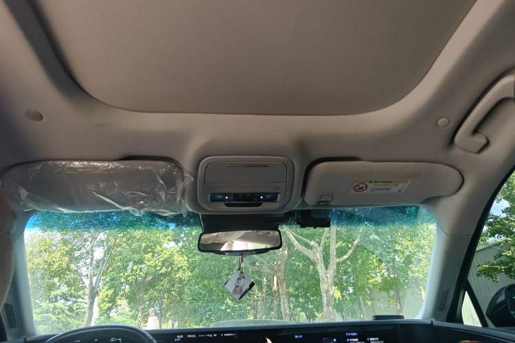 Used Lincoln Nautilus 2025 2.0T Four-Wheel Drive Luxury Edition Headliner