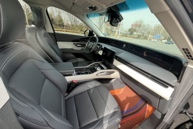 Used Lincoln Nautilus 2025 2.0T Four-Wheel Drive Luxury Edition Interior 11