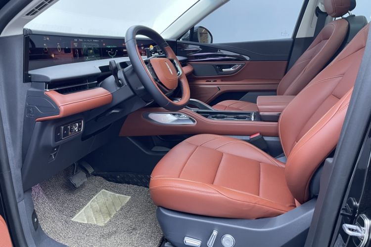 Used Lincoln Nautilus 2025 2.0T Four-Wheel Drive Luxury Edition Interior 2