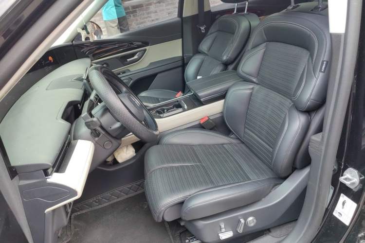 Used Lincoln Nautilus 2025 2.0T All-Wheel-Drive Zunrui Edition Left Front Seat