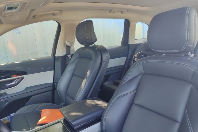 Used Lincoln Nautilus 2025 Model Facelifted 2.0T Four-Wheel Drive Zunxiang Edition Left Front Seat