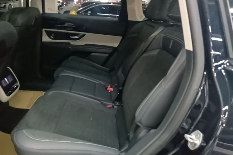 Used Lincoln Nautilus 2025 2.0T All-Wheel-Drive Zunrui Hybrid Version Left Rear Seat