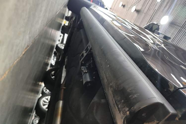 Used Lincoln Nautilus 2025 2.0T All-Wheel-Drive Zunrui Hybrid Version Left Side Sill