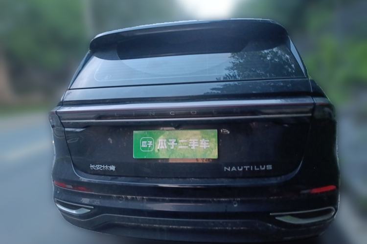 Used Lincoln Nautilus 2025 Model Facelifted 2.0T Four-Wheel Drive Zunyi Edition Rear