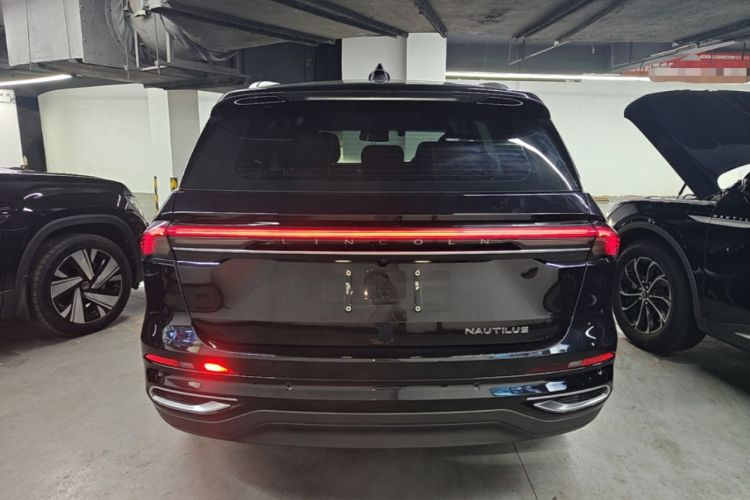 Used Lincoln Nautilus 2025 2.0T Four-Wheel Drive Luxury Edition Rear
