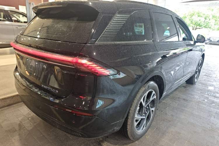 Used Lincoln Nautilus 2025 Model, Facelifted 2.0T Four-Wheel-Drive Zunyi Hybrid Version Rear Right 45 Deg