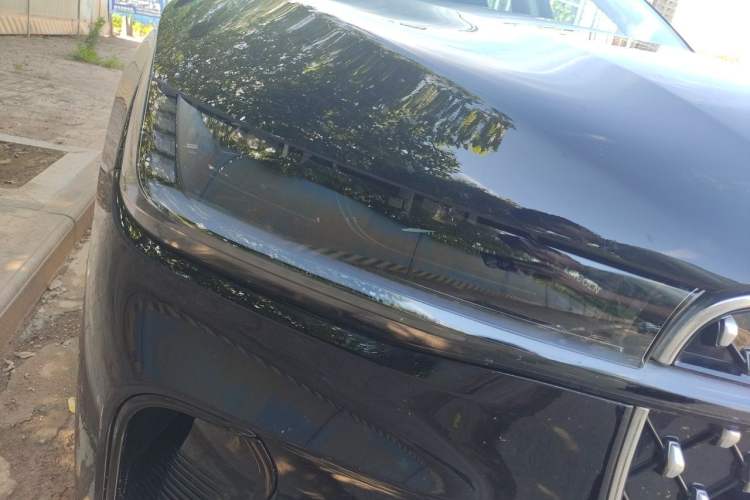 Used Lincoln Nautilus 2025 Model Facelifted 2.0T Four-Wheel Drive Zunxiang Edition Right Front Headlight