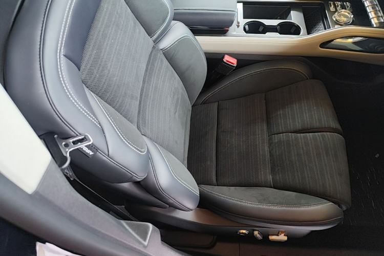 Used Lincoln Nautilus 2025 2.0T All-Wheel-Drive Zunrui Hybrid Version Right Front Seat