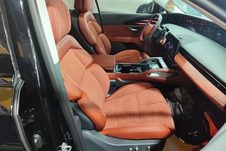 Used Lincoln Nautilus 2025 2.0T All-Wheel-Drive Zunrui Hybrid Version Right Front Seat
