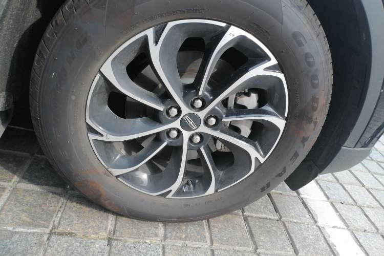 Used Lincoln Nautilus 2025 2.0T Four-Wheel Drive Luxury Edition Right Front Wheel Hub