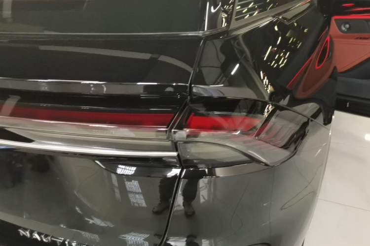 Used Lincoln Nautilus 2025 2.0T All-Wheel-Drive Zunrui Edition Right Rear Taillight