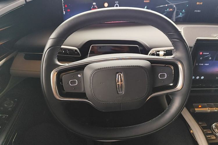 Used Lincoln Nautilus 2025 2.0T All-Wheel-Drive Zunrui Hybrid Version Steering Wheel
