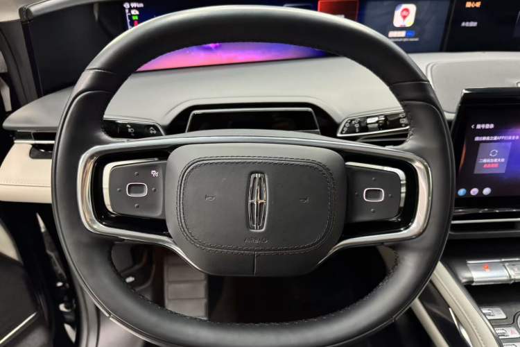 Used Lincoln Nautilus 2025 2.0T All-Wheel-Drive Zunrui Hybrid Version Steering Wheel