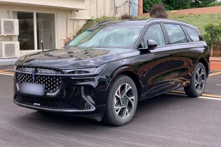 Lincoln Nautilus 2025 2.0T All-Wheel-Drive Zunrui Hybrid Version
