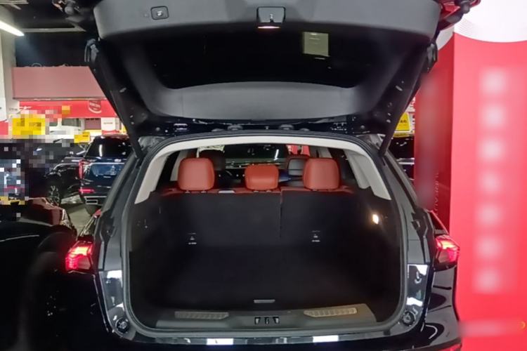 Used Lincoln Nautilus 2025 2.0T Four-Wheel Drive Luxury Edition Trunk