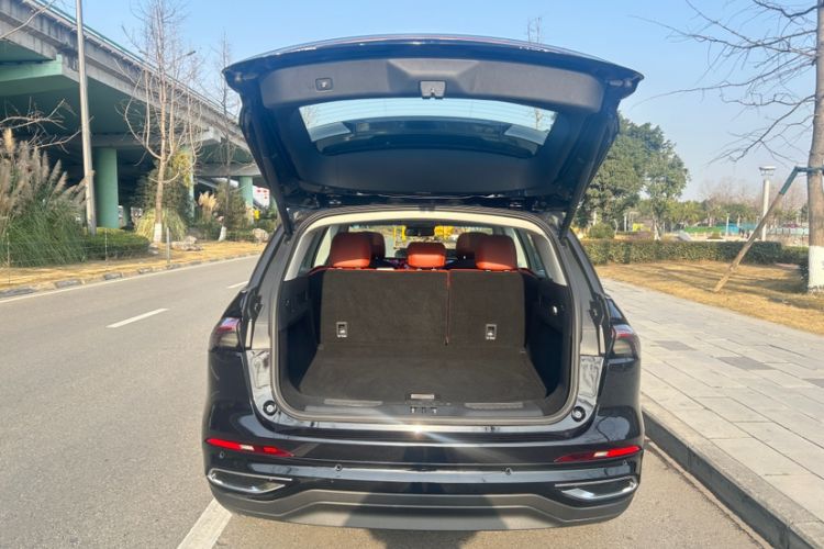 Used Lincoln Nautilus 2025 2.0T All-Wheel-Drive Zunrui Edition Trunk