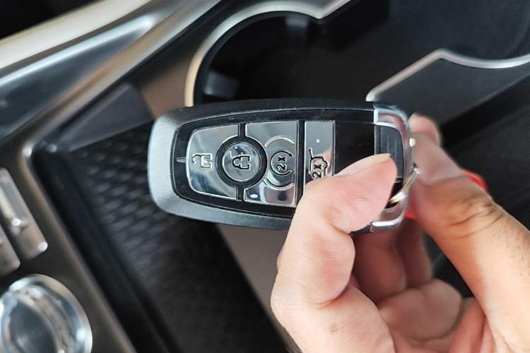 Used Lincoln Nautilus 2025 2.0T All-Wheel-Drive Zunrui Hybrid Version Vehicle Key