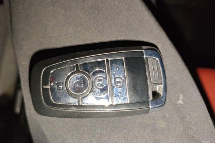 Used Lincoln Nautilus 2025 2.0T Four-Wheel Drive Luxury Edition Vehicle Key