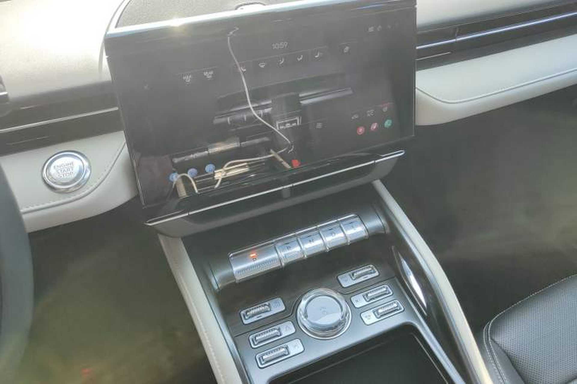 Used Lincoln Nautilus 2025 2.0T Four-Wheel Drive Luxury Edition Audio And AC Panel