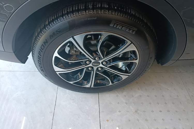 Used Lincoln Nautilus 2025 2.0T Four-Wheel Drive Luxury Edition Exterior 5