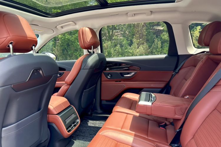 Used Lincoln Nautilus 2025 2.0T All-Wheel-Drive Zunrui Edition Interior 1