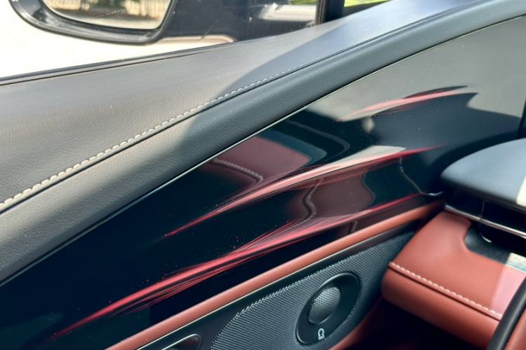 Used Lincoln Nautilus 2025 2.0T All-Wheel-Drive Zunrui Edition Interior 11