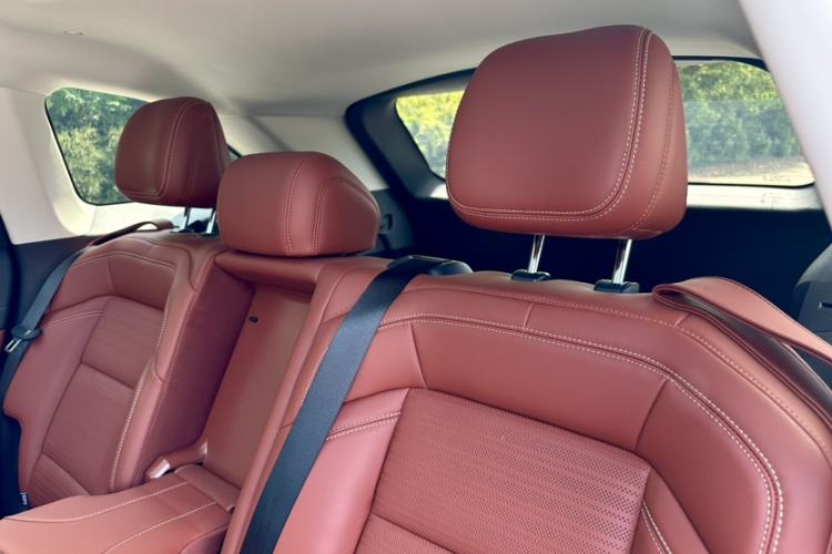 Used Lincoln Nautilus 2025 2.0T All-Wheel-Drive Zunrui Edition Interior 12