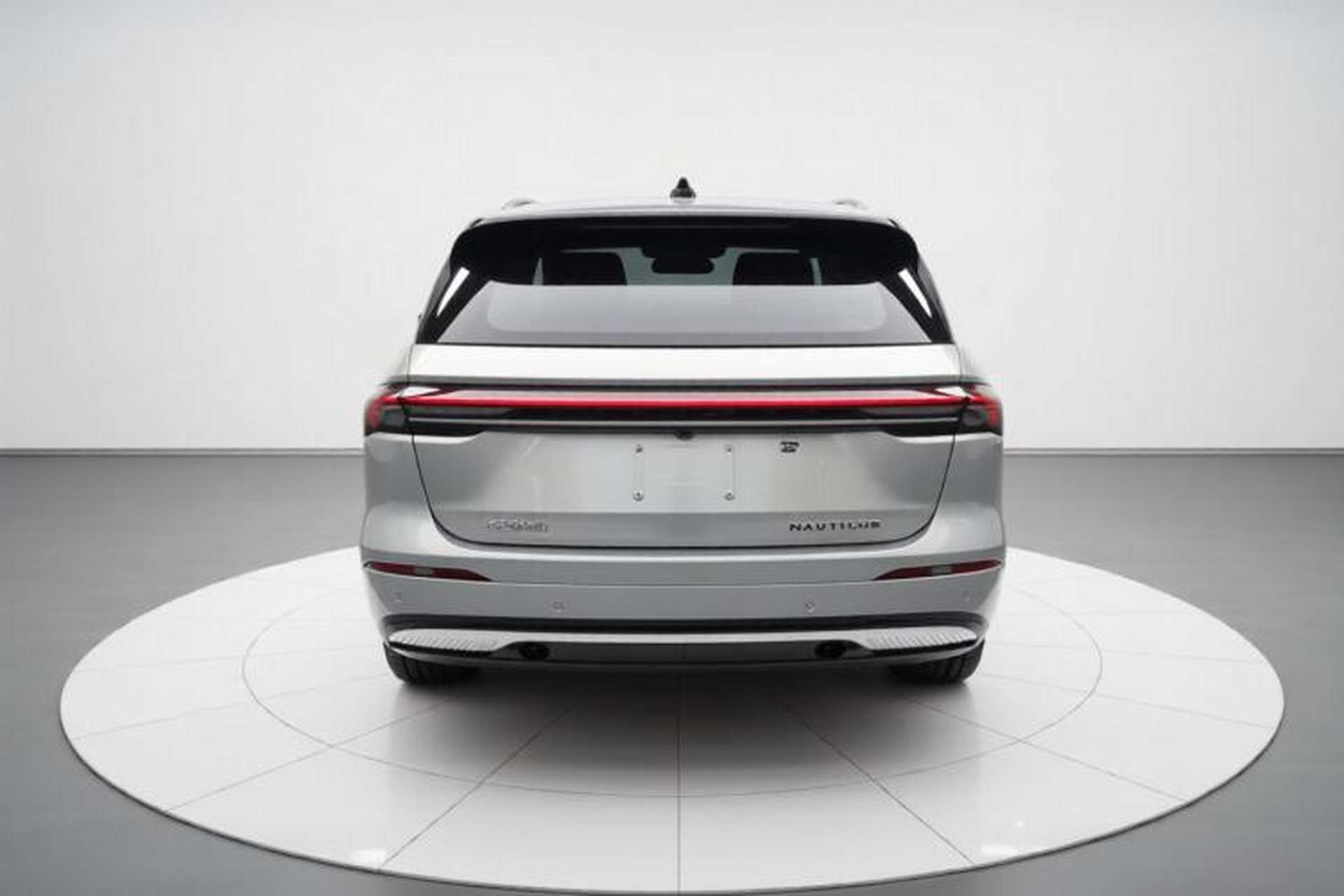 Used Lincoln Nautilus 2025 2.0T All-Wheel-Drive Luxury Hybrid Edition Rear