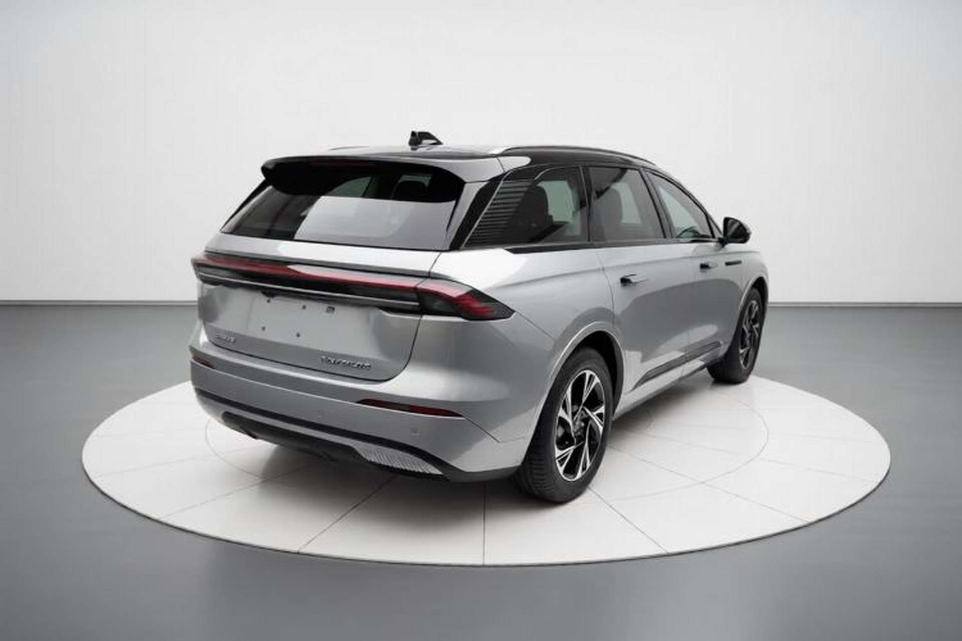 Used Lincoln Nautilus 2025 2.0T All-Wheel-Drive Luxury Hybrid Edition Rear Right 45 Deg