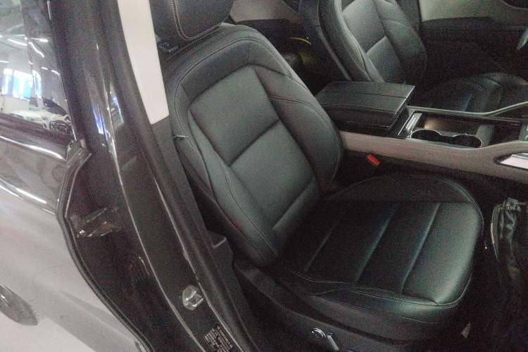 Used Lincoln Nautilus 2025 2.0T Four-Wheel Drive Luxury Edition Right Front Seat