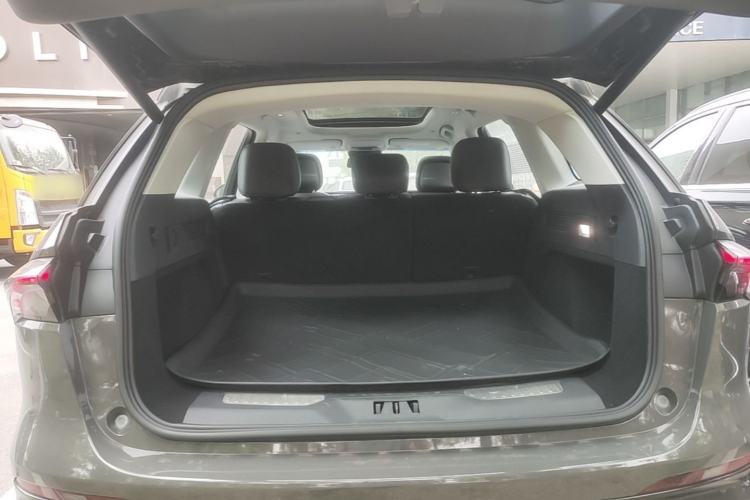 Used Lincoln Nautilus 2025 2.0T Four-Wheel Drive Luxury Edition Trunk