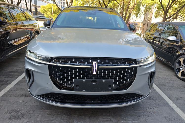 Used Lincoln Nautilus 2025 2.0T All-Wheel-Drive Zunrui Hybrid Version Exterior 1