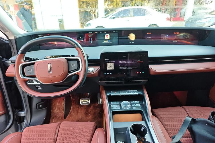 Used Lincoln Nautilus 2025 2.0T All-Wheel-Drive Zunrui Hybrid Version Interior 2