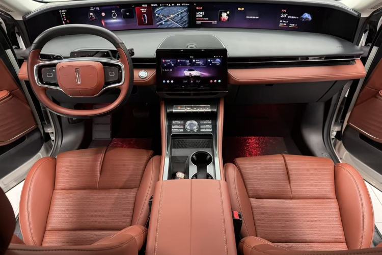 Used Lincoln Nautilus 2025 2.0T All-Wheel-Drive Zunrui Edition Center Console